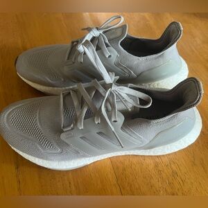 Adidas Ultraboost 22 Men’s Size 10